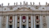 Новым Папой Римским стал американец Роберт Фрэнсис Прево | Фото 12