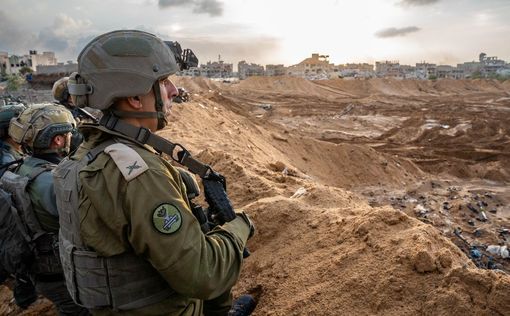 Израильский переговорщик: Усиление операций в Газе угрожает жизни заложников