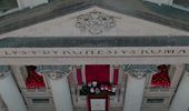 Новым Папой Римским стал американец Роберт Фрэнсис Прево | Фото 18