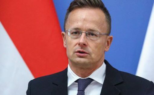 Венгрия и Словакия заблокировали новый пакет санкций ЕС против России