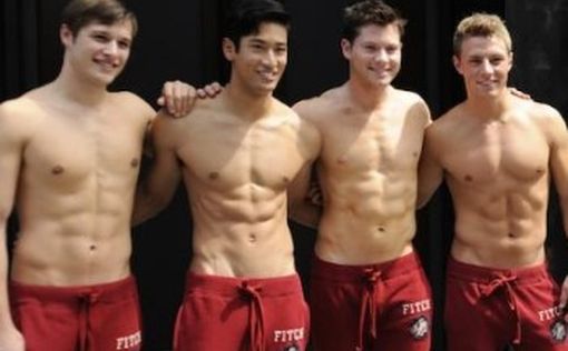 Бывший босс Abercrombie обвиненен в насилии со стороны 40 мужчин