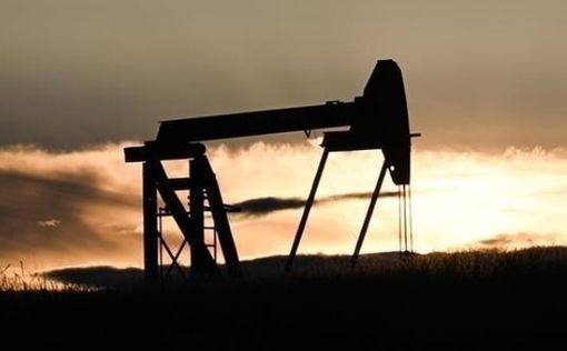 Нефть падает — дефицит растет: бюджет России снова ушел в минус