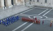 Новым Папой Римским стал американец Роберт Фрэнсис Прево | Фото 22