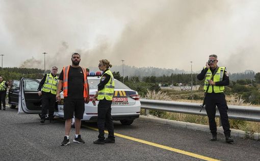 Из-за пожара в районе Эльада перекрыты ключевые дорожные развязки