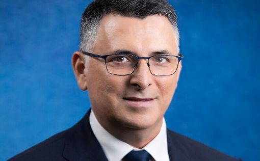 Саар раскритиковал Макрона и назвал письмо Махмуда Аббаса "грустной шуткой"