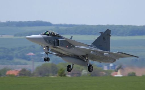 СМИ: Швеция изучает возможность передать Киеву истребители Gripen