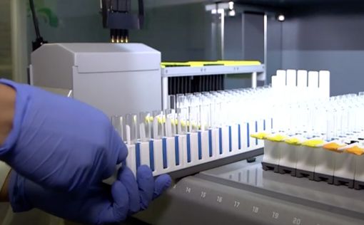 Десятки случаев заражения новым штаммом COVID-19 в Израиле