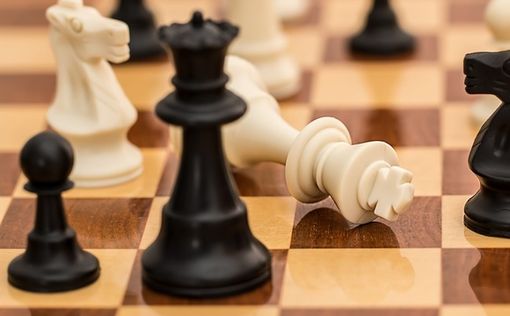Талибы запретили шахматы из-за проблем с азартными играми