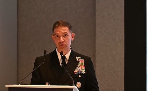 Вице-адмирал Брэд Купер - главный военный командующий США на Ближнем Востоке