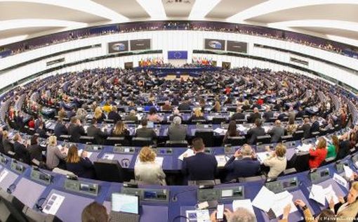 Европарламент принял решение о создании €150-ти млрд оборонного фонда