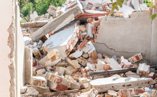 В столице Ирана во время сноса зданий погибли три человека