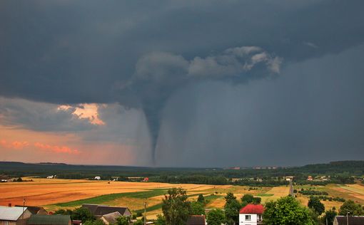 Жертвами торнадо в США стали 13 человек