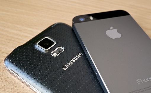 iPhone vs. Samsung Galaxy. Трамп сделал выбор