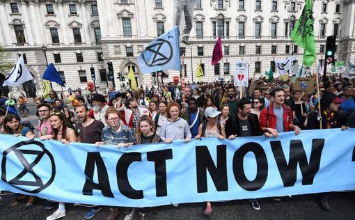 Extinction Rebellion хотят заблокировать лондонский аэропорт