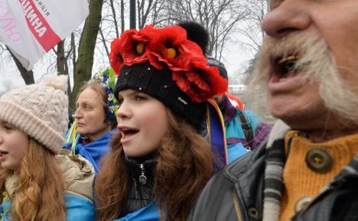 Украину нельзя разделить на Восток и Запад