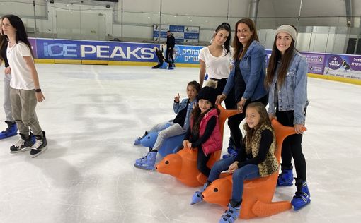 Лето 2023 года в ледовом дворце Ice Peaks в Израиле