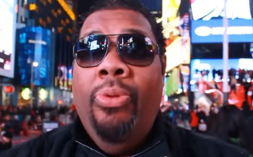 Американский рэпер Fatman Scoop умер, потеряв сознание на сцене