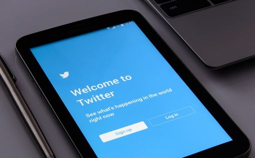 Сколько  денег потерял Twitter из-за ухода рекламодателей