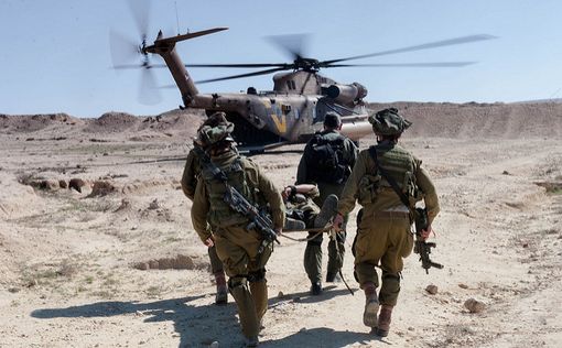 Беспилотник взорвался на базе Ревия, ранены несколько солдат