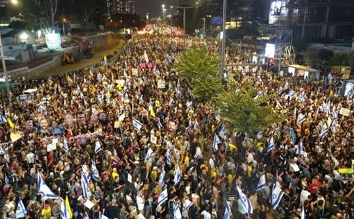 Тысячи на митинге в Тель-Авиве: мы не бросим заложников!