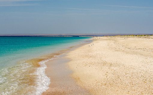 Все пляжи Герцлии закрыты для купания из-за опасения загрязнения воды